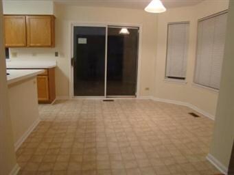 933 Cortney Dr unit 2, Carpentersville, IL 60110 - photo 7