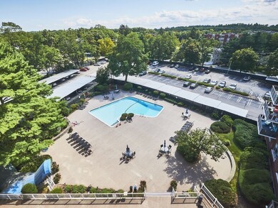 Imperial Towers unit 704, Chestnut Hill, MA 02467 - photo 5