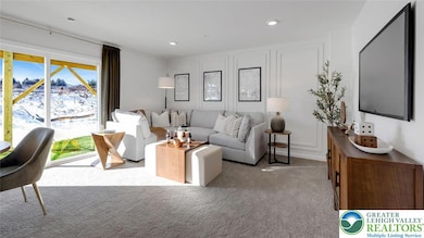 8215 Alexander Ct, Upper MacUngie Township, PA 18031 - photo 5