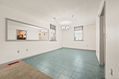 1 Russell St unit 11, Middletown, CT 06457 - photo 6