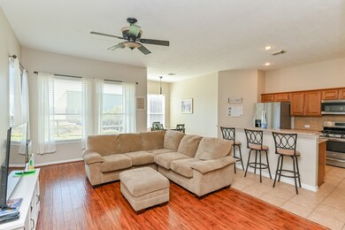 2910 Smokey Forest Ln, Spring, TX 77386 - photo 2