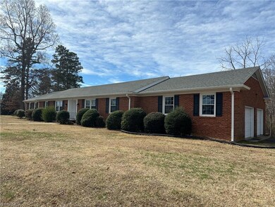 323 N Carolina 62, Greensboro, NC 27406 - photo 3