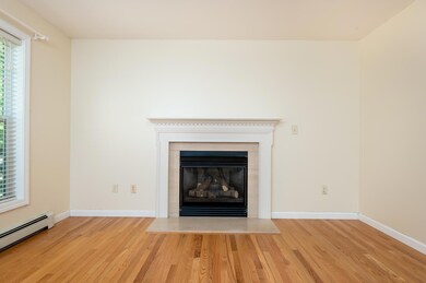 12 Scottland Rd Windham ME-large-006-003