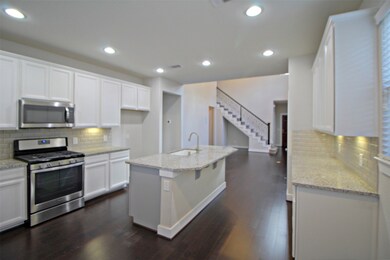 8920 Live Oak Grove Ln, Houston, TX 77080 - photo 4