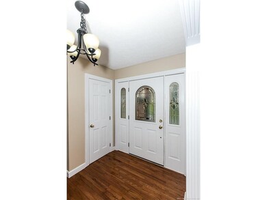 2014 Beckin Dr, Floyds Knobs, IN 47119 - photo 4