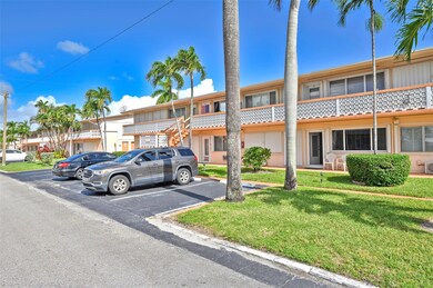 925 SW 11th Ave unit 17J, Hallandale Beach, FL 33009 - photo 4