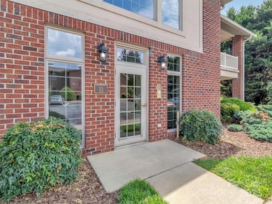 1465 S Lakeshore Dr unit B2, Lake Junaluska, NC 28745 - photo 4