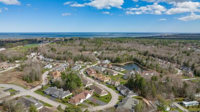 15 Macintosh Ln unit 15, Old Orchard Beach, ME 04064 - photo 2