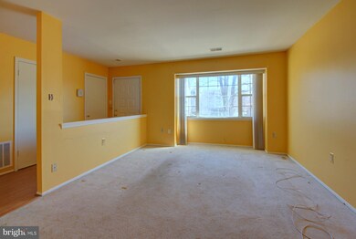15040 Cherrywood Dr, Laurel, MD 20707 - photo 4