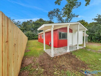 133 Wilkenson Dr NE, Huntsville, AL 35811 - photo 2