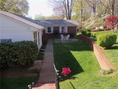 130 Brierwood Rd, Statesville, NC 28677 - photo 4