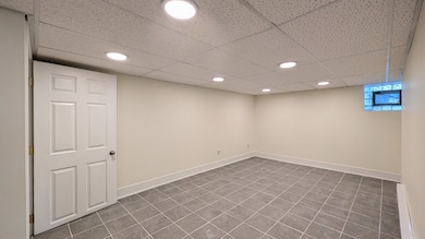 607 Walnut St unit 5, Lemont, IL 60439 - photo 6