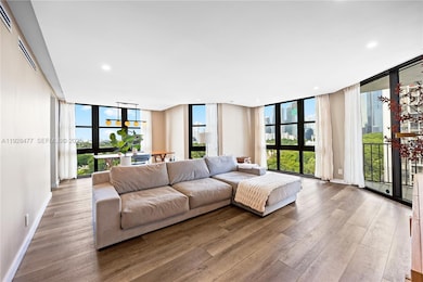 Brickell Condos unit 1001, Miami, FL 33129 - photo 2