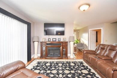 137 Farnham Ave, Indian Orchard, MA 01151 - photo 3