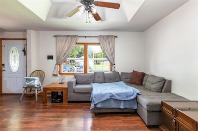 208 SW 4th St, Ogden, IA 50212 - photo 4