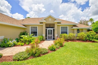 110 Daisy Ln, Lake Placid, FL 33852 - photo 4