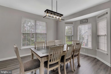 35530 Sarasota St, Round Hill, VA 20141 - photo 7