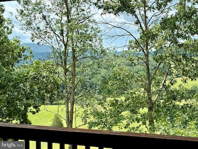 137 Elm St, Franklin, WV 26807 - photo 3