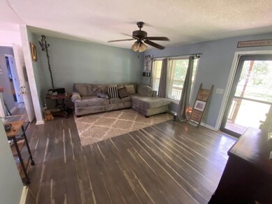 313 Cessna Ln, Shelbyville, TN 37160 - photo 3