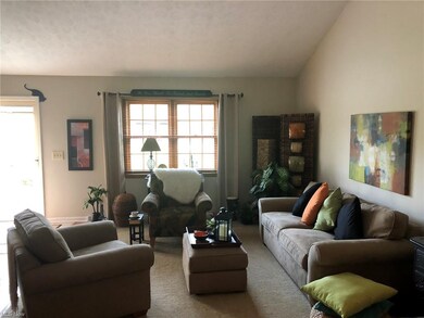 9532 Charney Cir, Olmsted Falls, OH 44138 - photo 5