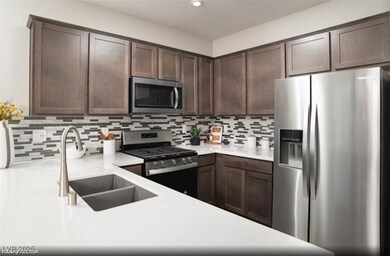 Albany - MODEL HOME PHOTOS