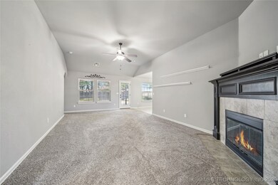 1109 E 146 Ct S, Glenpool, OK 74033 - photo 6