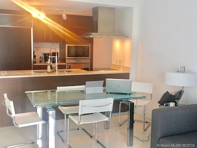 Icon Brickell Tower 3 unit 1903, Miami, FL 33131 - photo 4