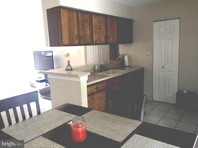 1706 Briarwood Dr, Blackwood, NJ 08012 - photo 6