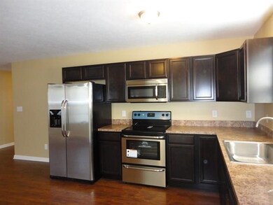 4070 Magnolia Dr, Franklin, IN 46131 - photo 3