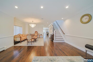 86 W Oakdene Ave unit 1, Palisades Park, NJ 07650 - photo 7