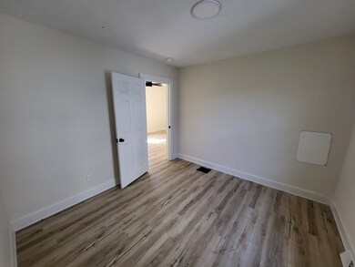 2462 Main St, Anderson, IN 46016 - photo 7