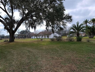 36120 Sunshine Rd, Zephyrhills, FL 33541 - photo 3