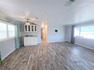 Dining / Living room