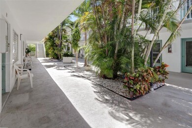 7945 Carlyle Ave unit 2, Miami Beach, FL 33141 - photo 5