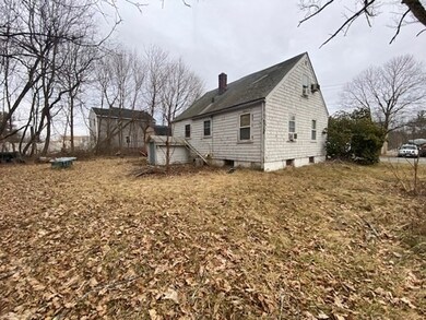 1434 Mammoth Rd, Dracut, MA 01826 - photo 2