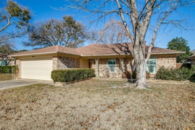 2017 Knoxville Dr, Bedford, TX 76022 - photo 4