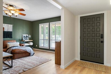 782 W Gail Dr, Chandler, AZ 85225 - photo 4