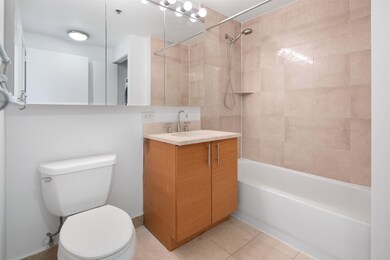 102 Christopher Columbus Dr unit 901, Jersey City, NJ 07302 - photo 7