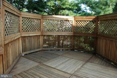 13000 Shamrock Glen Dr, Germantown, MD 20874 - photo 6