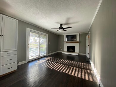 105 W 5th Ave, Watauga, TN 37694 - photo 5