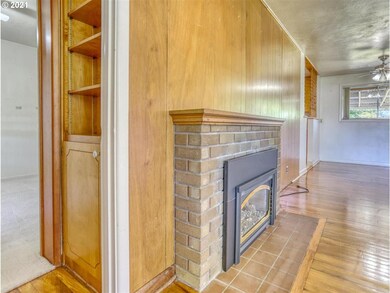 1014 37th Ave SW, Albany, OR 97321 - photo 3