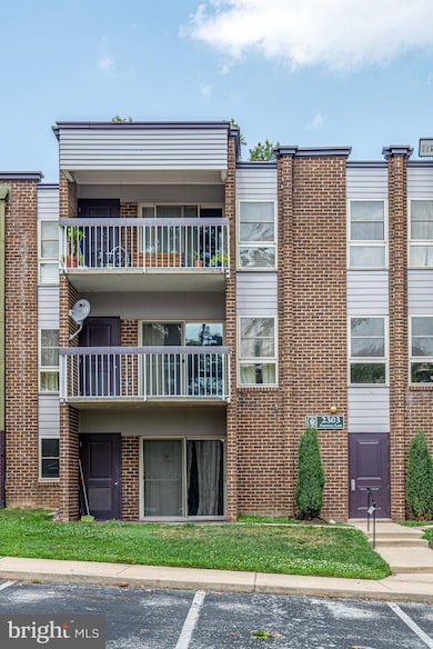 2303 Greenery Ln unit 1024, Silver Spring, MD 20906 - photo 2