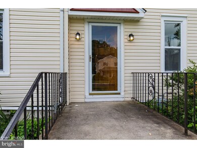 211 Washington Ave, Laurel Springs, NJ 08021 - photo 2