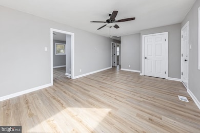 180 S Dennis Dr, Clayton, NJ 08312 - photo 4