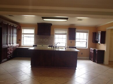 1430 W Ash Ave, Eunice, LA 70535 - photo 2