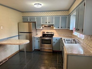 2729 Walkers Branch Rd, Huntington, WV 25704 - photo 6