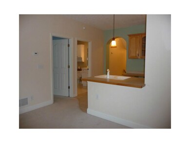 Entry/Foyer.