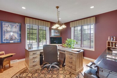 809 Charles Ct unit 13, Oregon, WI 53575 - photo 3