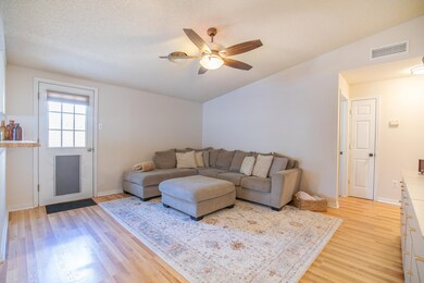 2220 Idaho Dr, Alamogordo, NM 88310 - photo 4