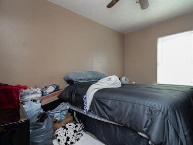 2641 Lyon St, Des Moines, IA 50317 - photo 7